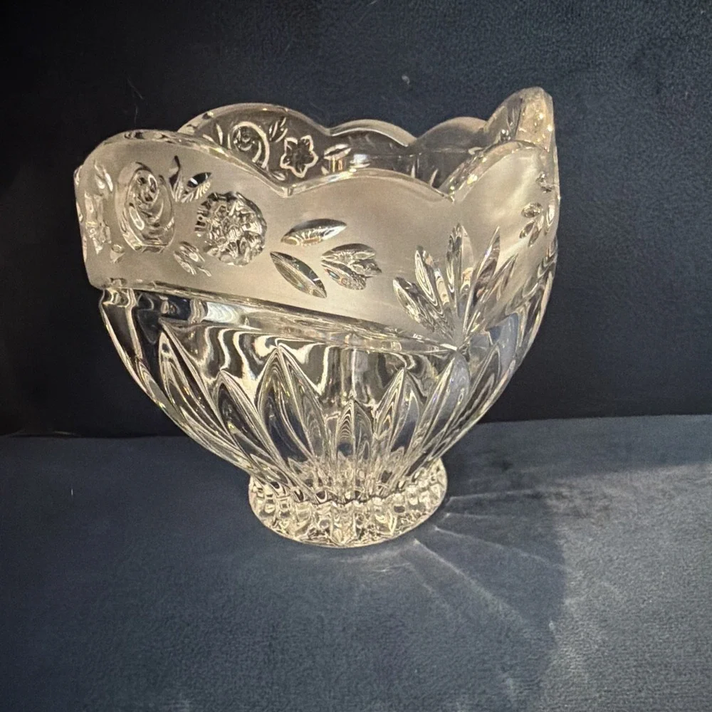 Vtg Oneida Heavy Crystal Southern Garden Rose Candy Dish Bowl 4